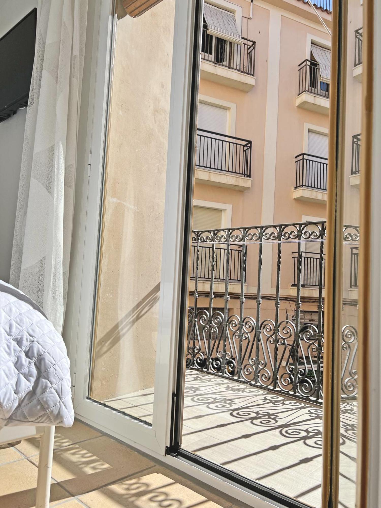 Apartament Puro Centro. 500m Del Mar. A/c
